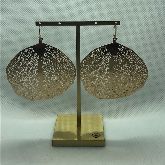 Gold Filigree Earrings - Picture 2 of 6